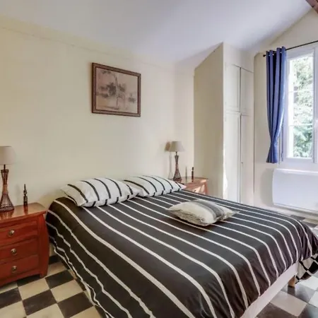 Frühstückspension Le Hameau 28 Épernon
